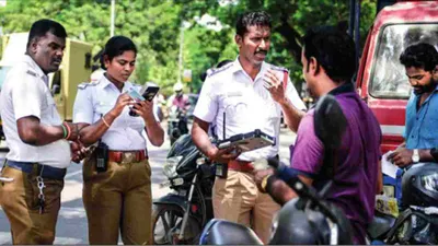 tn police   ஹெல்மெட்  சீட் பெல்ட்     இனி போலீசார் மீதும் வழக்குப்பதிவு     வெளியான அதிரடி உத்தரவு    