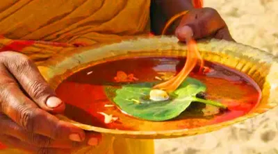 கண் திருஷ்டி போகணுமா  அப்போ நவதானிய ஆரத்தி முறையை ஃபாலோ பண்ணுங்க   