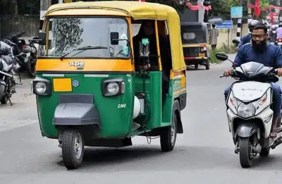 பெரும் அதிர்ச்சி     ஆட்டோவில் சென்ற பெண்ணை பலாத்காரம் செய்ய முயன்ற ஓட்டுநர்    