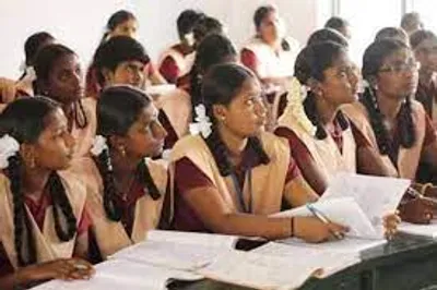 exam  வரும் 19 ம் தேதி திறனறித் தேர்வு    மாணவர்களுக்கு ஹால்டிக்கெட் வெளியீடு   