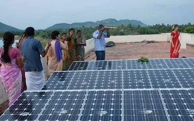 solar power  50 மெகாவாட் குஜ்ராய் சூரிய மின் நிலையம்     அசத்தும் எஸ் ஜே வி என் நிறுவனம்    